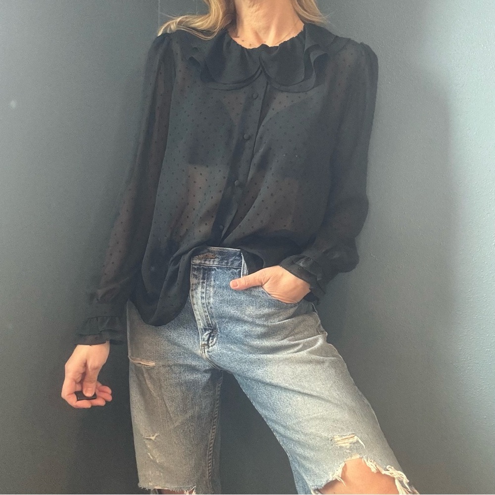 Black Sheer Dotted Swiss Ruffled collar blouse size Large